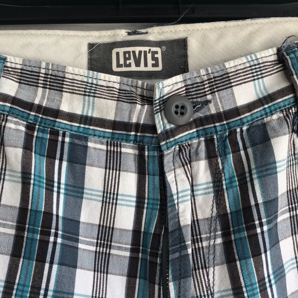 Levi’s cotton plaid shorts